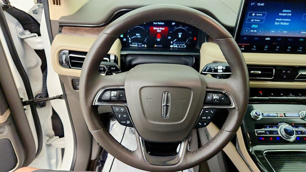 Used 2023 Lincoln Nautilus Reserve w/ Equipment Group 201A AWD/4WD image 14