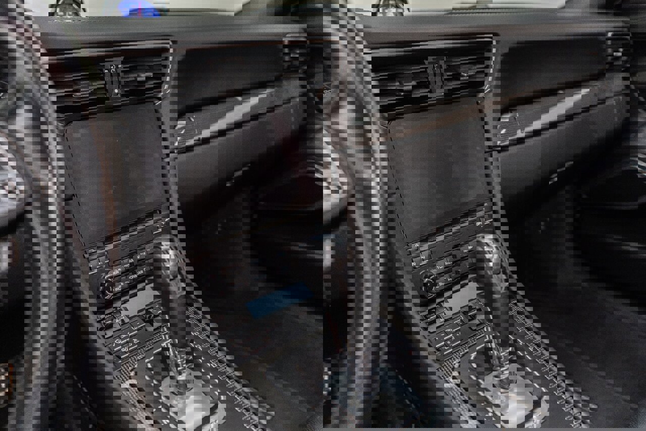 Used 2019 Porsche 911 Turbo S image 87