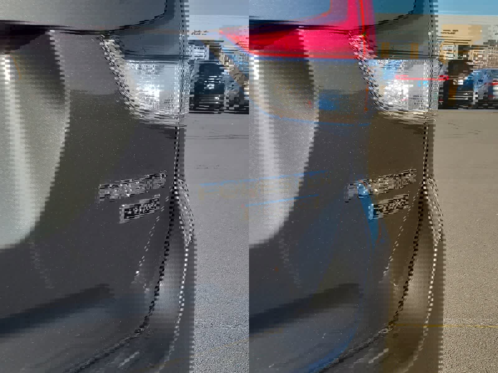 Used 2023 Subaru Forester Touring image 15