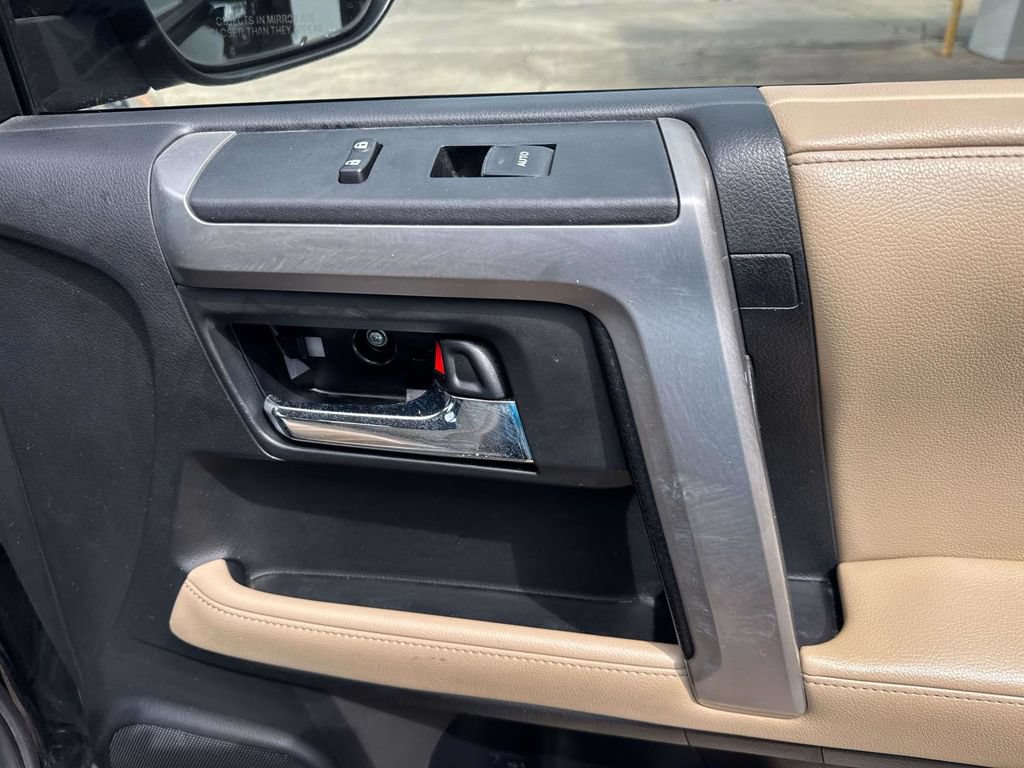 Used 2016 Toyota 4Runner SR5 RWD image 35