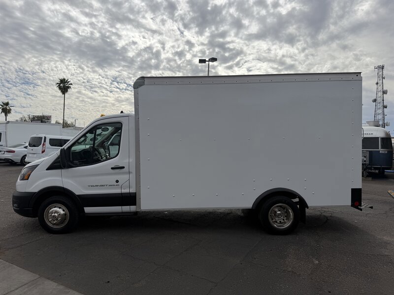 Used 2023 Ford Transit 350 DRW image 5