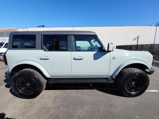 Used 2022 Ford Bronco Outer Banks AWD/4WD image 9