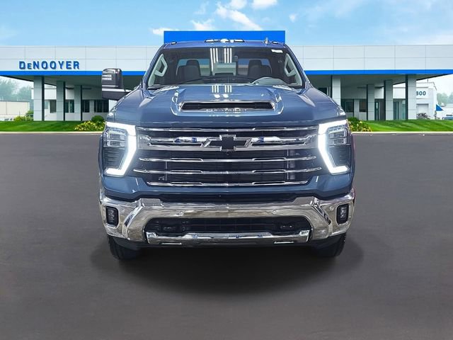 New 2026 Chevrolet Silverado 2500 LTZ w/ LTZ Convenience Package image 3