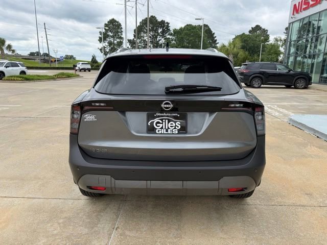 New 2026 Nissan Kicks SV FWD image 4