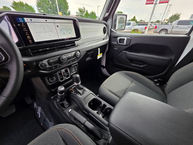 New 2026 Jeep Gladiator Sport AWD/4WD image 23