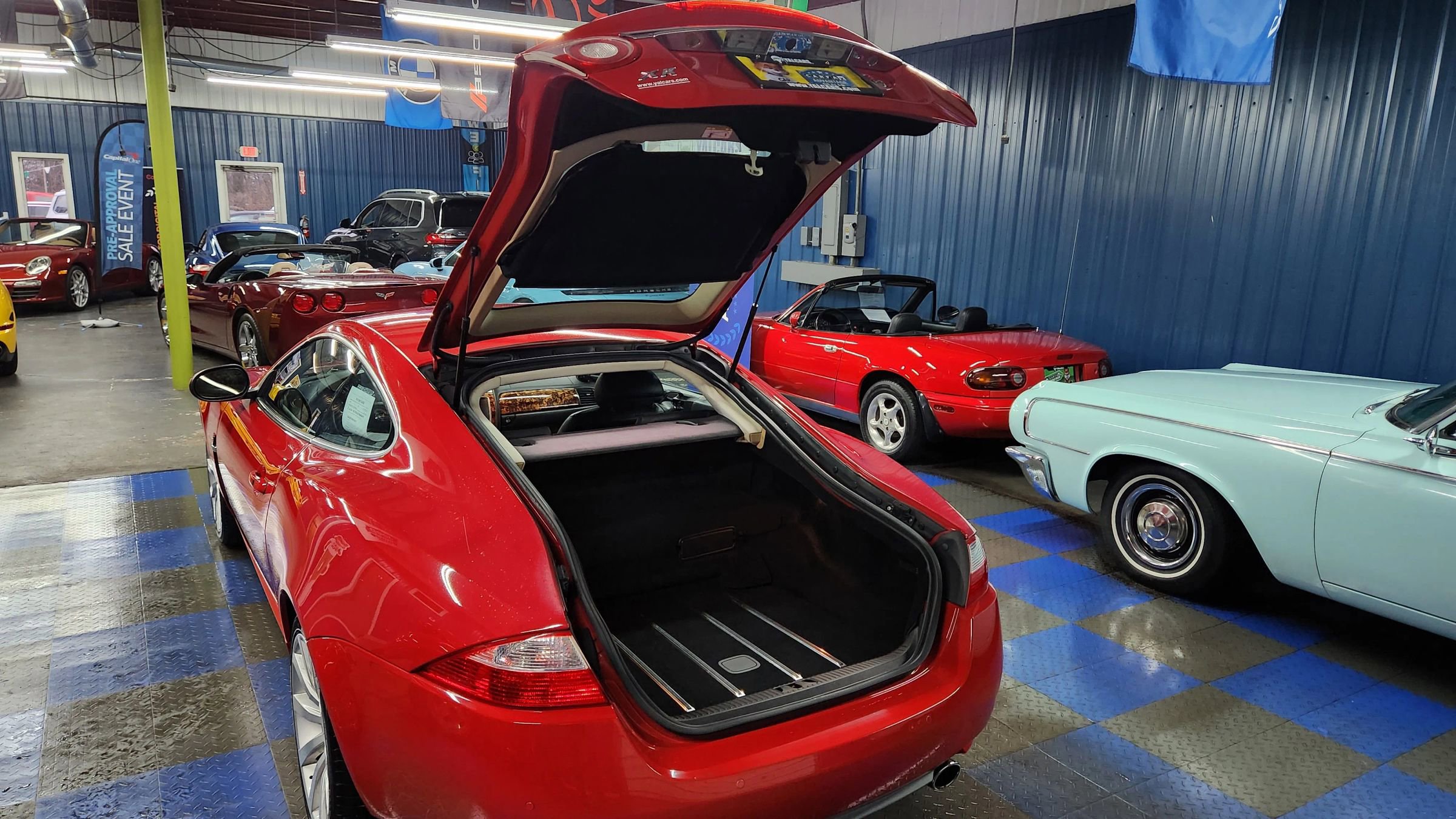 Used 2008 Jaguar XK Coupe image 61