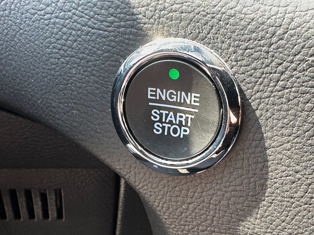Used 2019 Ford Edge SEL FWD image 23