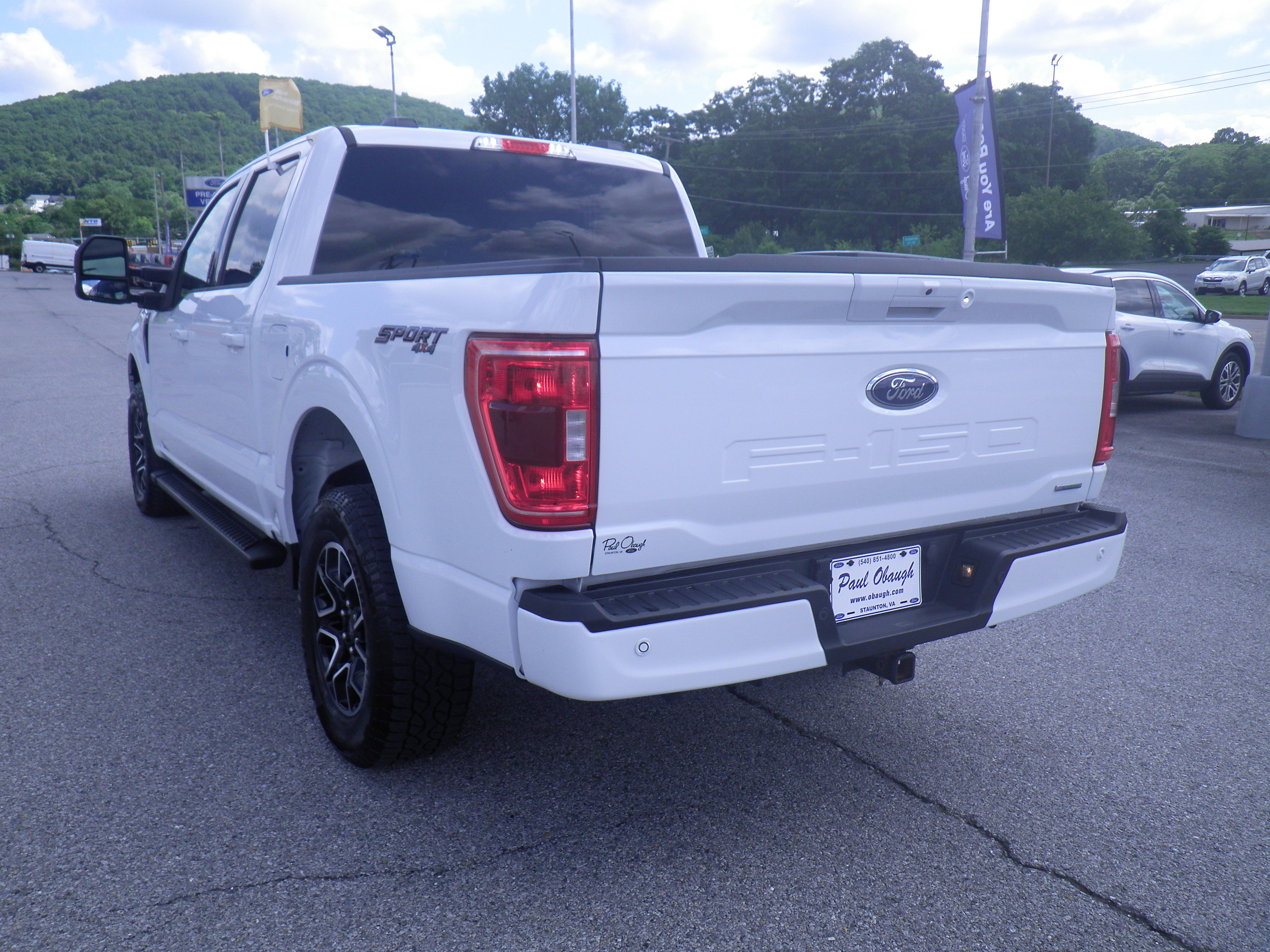 Certified 2022 Ford F150 XLT w/ Equipment Group 302A High image 5