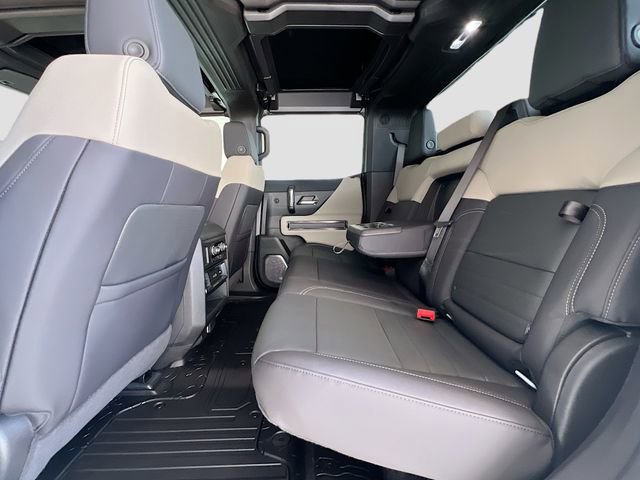 New 2026 GMC Hummer EV 4x4 Crew Cab image 17