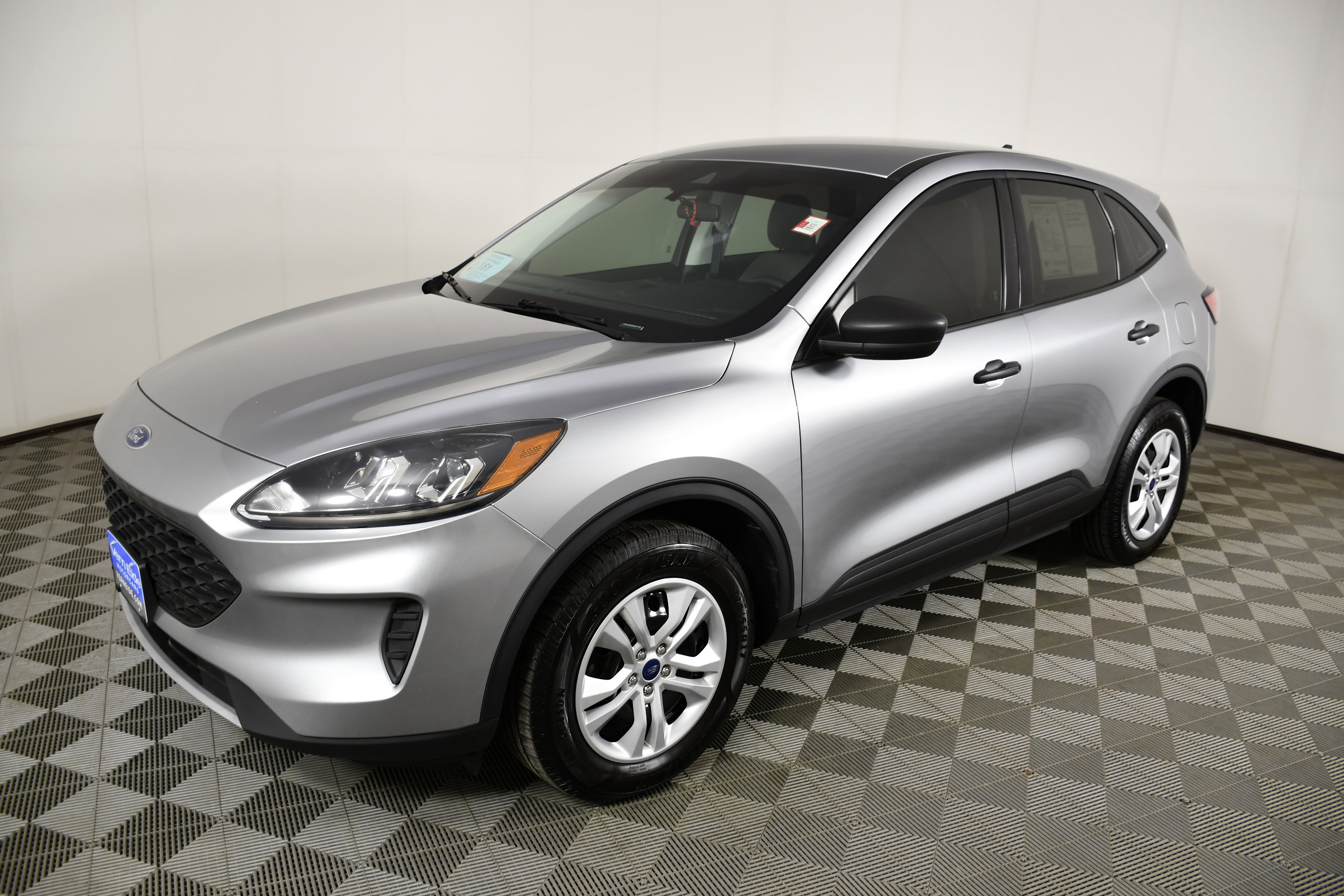 Used 2022 Ford Escape S AWD/4WD image 10