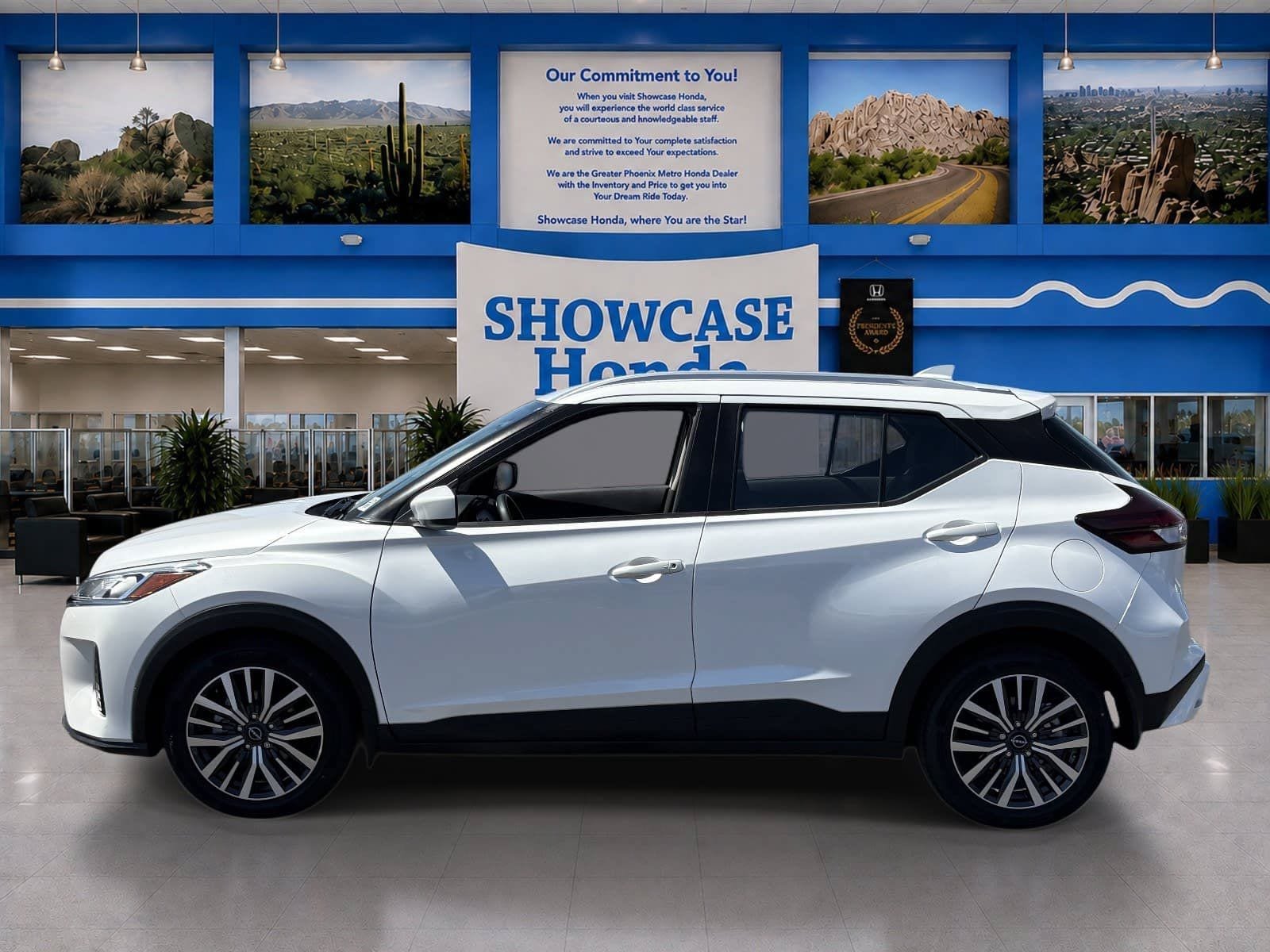 Used 2022 Nissan Kicks SV FWD image 4
