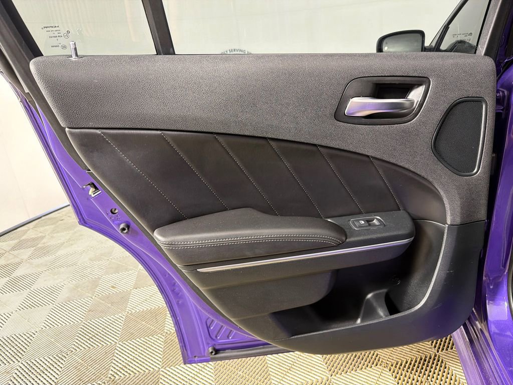 Used 2018 Dodge Charger R/T Scat Pack w/ Dynamics Package image 21