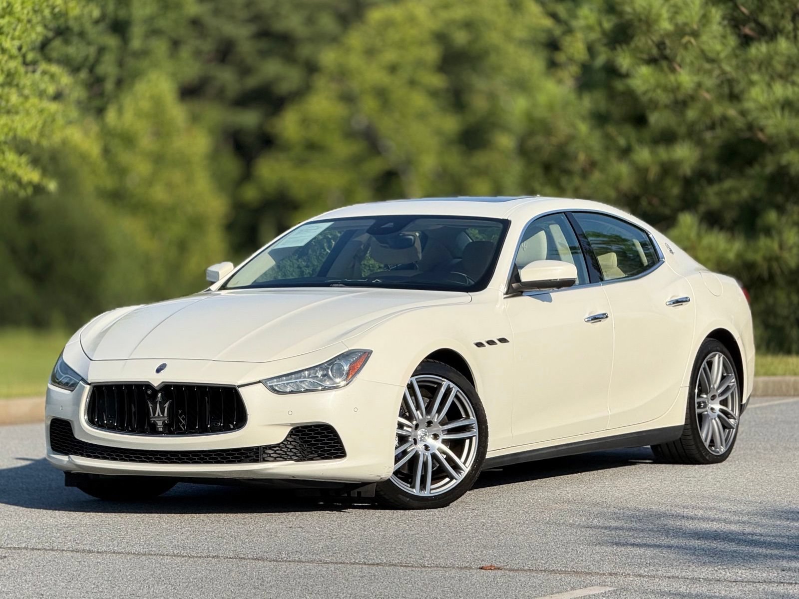 Used 2017 Maserati Ghibli S Q4 AWD/4WD image 8