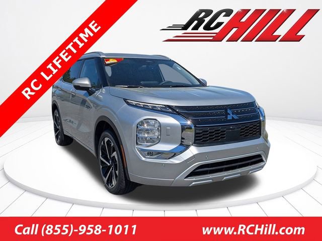 New 2025 Mitsubishi Outlander SEL
