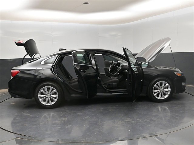 Used 2023 Chevrolet Malibu LT image 32