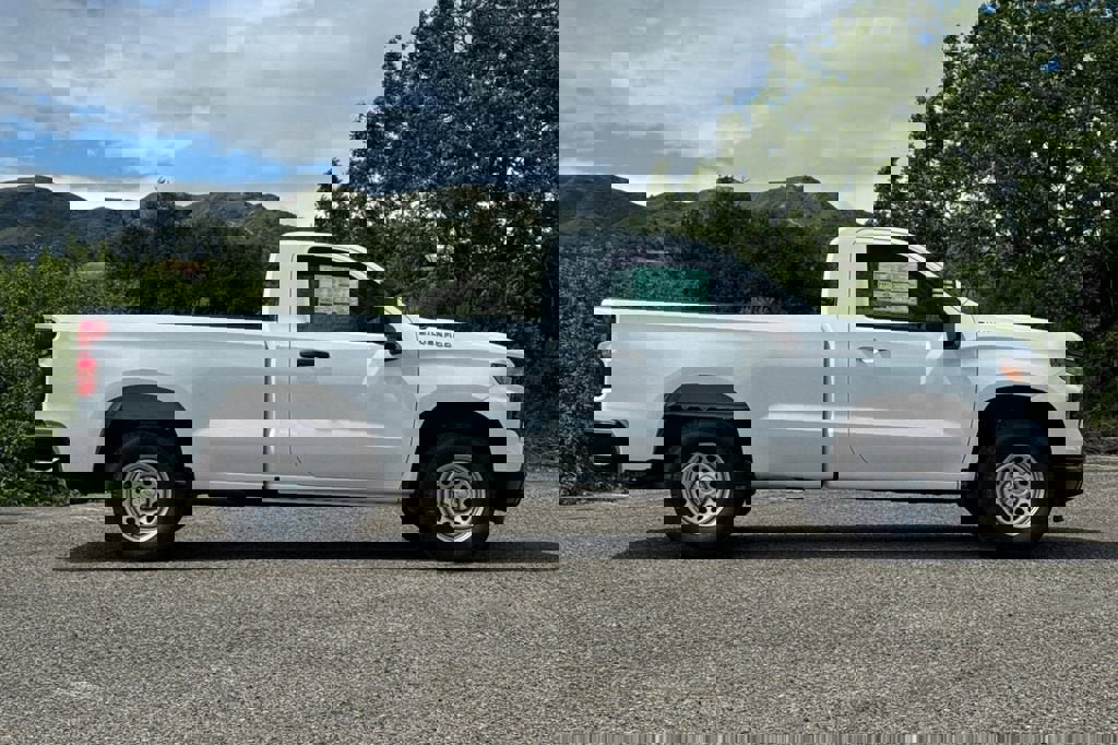 New 2026 Chevrolet Silverado 1500 W/T image 3