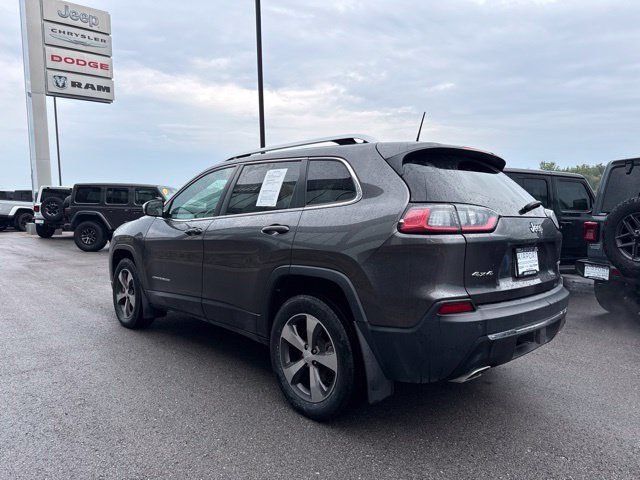 Used 2019 Jeep Cherokee Limited AWD/4WD image 5