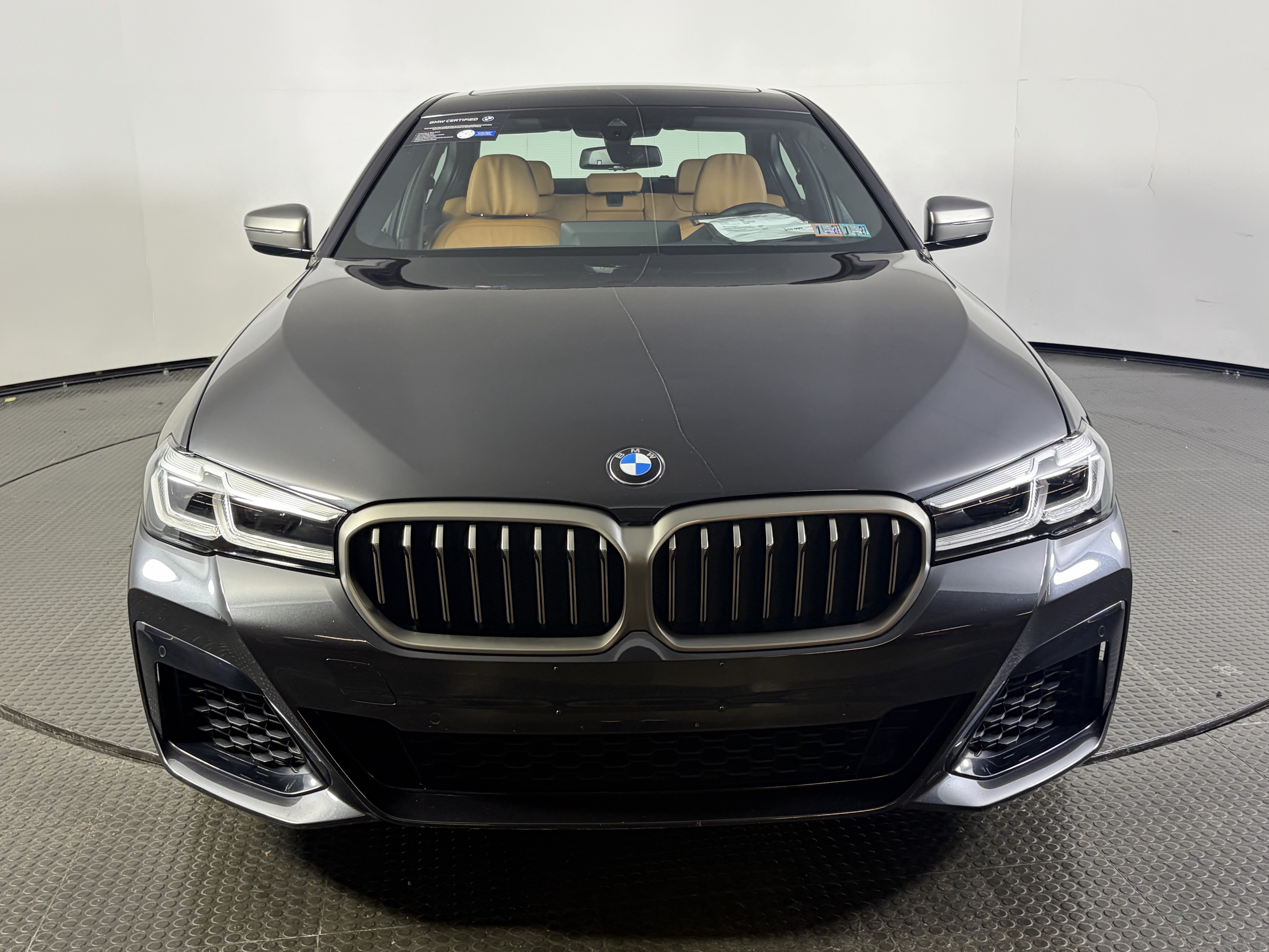 Certified 2023 BMW M550i xDrive AWD/4WD image 2
