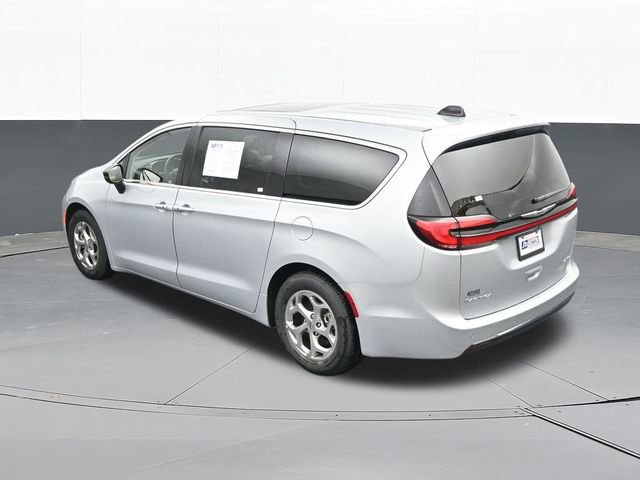 Used 2024 Chrysler Pacifica Limited FWD image 59