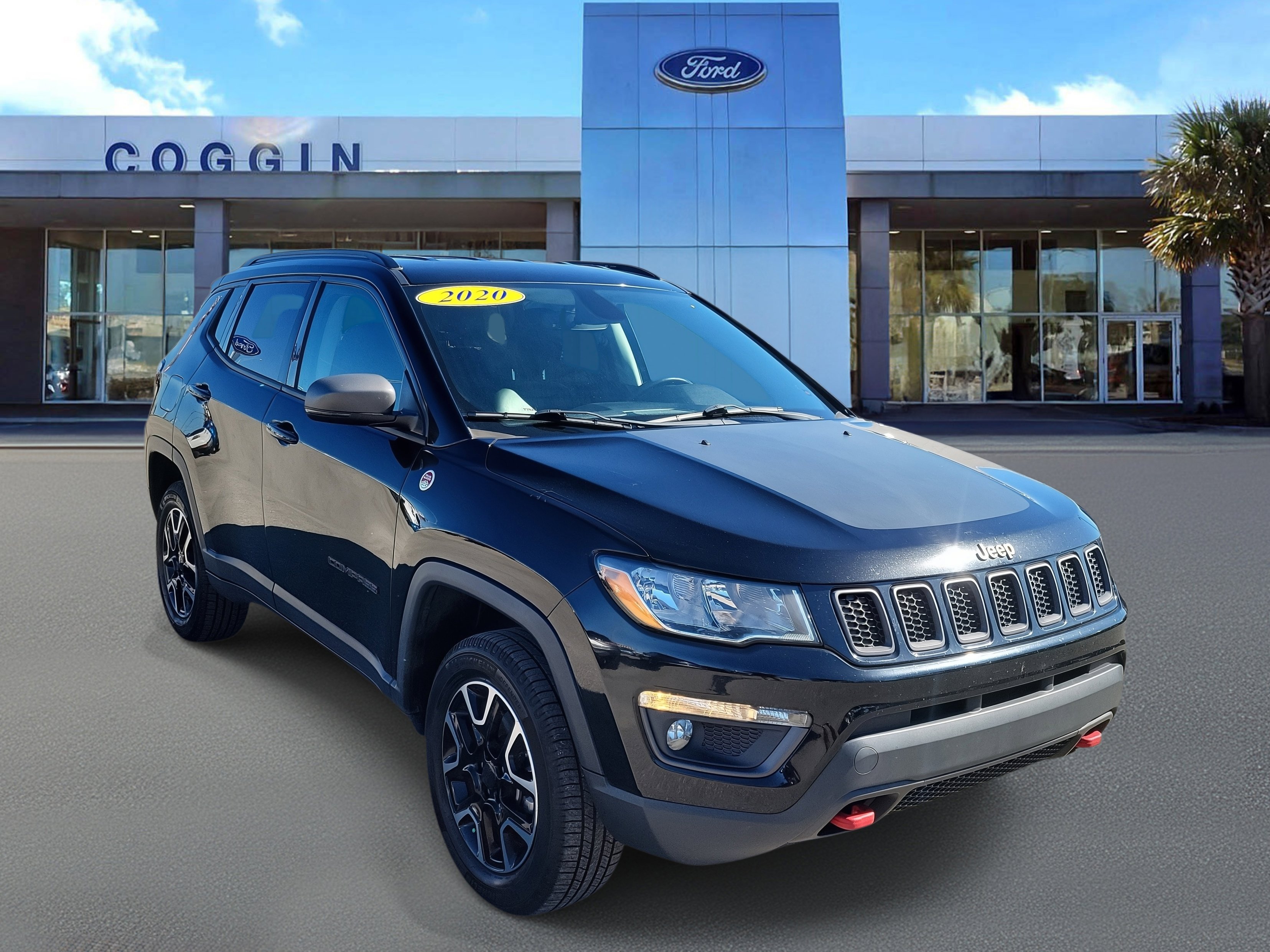 Used 2020 Jeep Compass Trailhawk w/ Leather Interior Group image 4