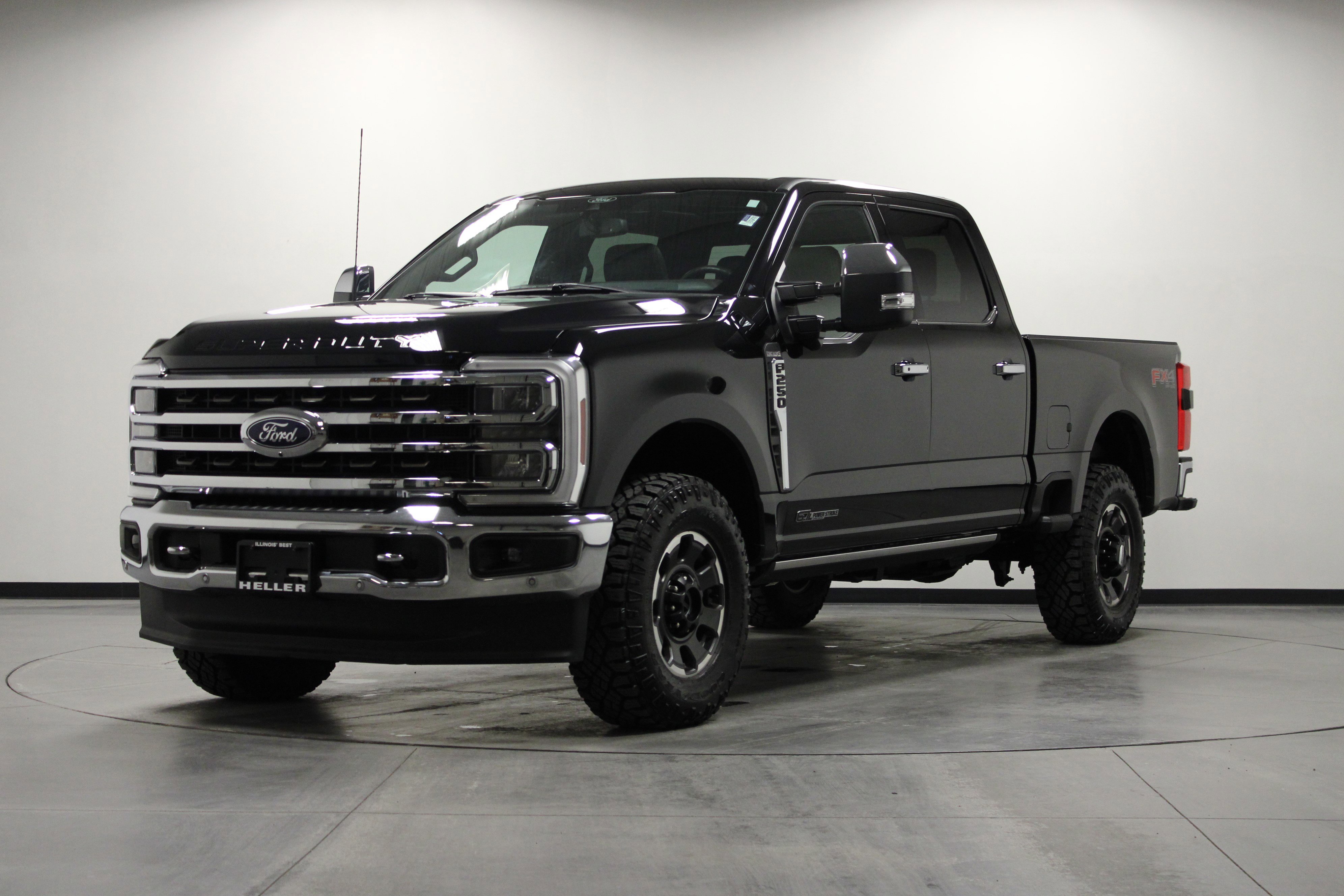 Used 2024 Ford F250 King Ranch w/ Chrome Package image 8
