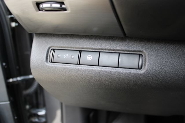 Used 2023 Nissan Pathfinder Rock Creek AWD/4WD image 14