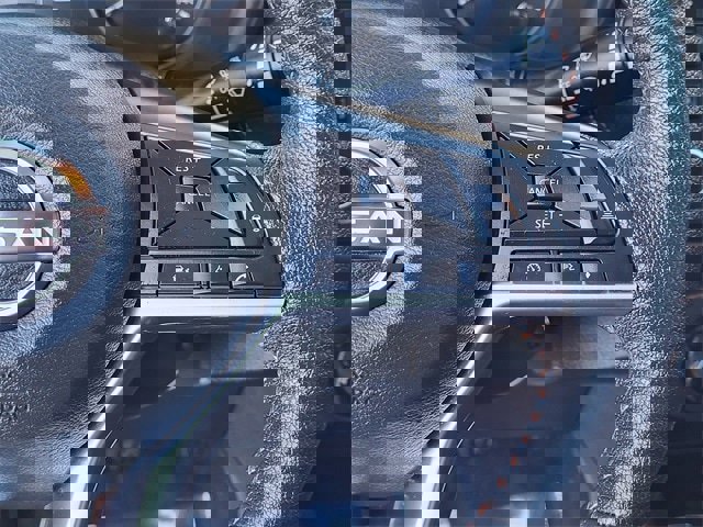 Used 2024 Nissan Kicks SR w/ SR Premium Package image 12