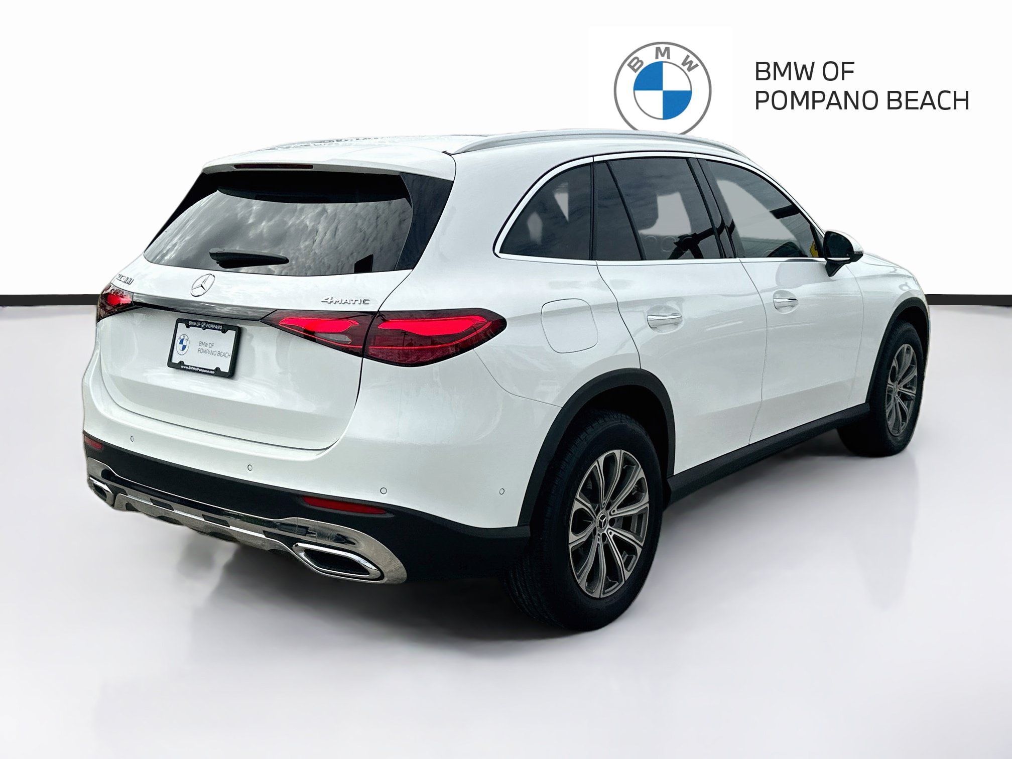 Used 2025 Mercedes-Benz GLC 300 4MATIC image 7