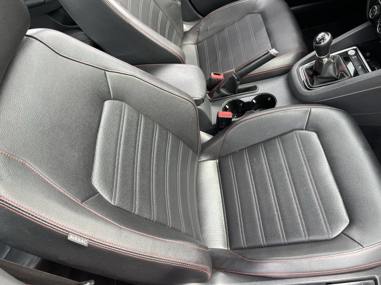 Used 2016 Volkswagen Jetta GLI SEL image 15