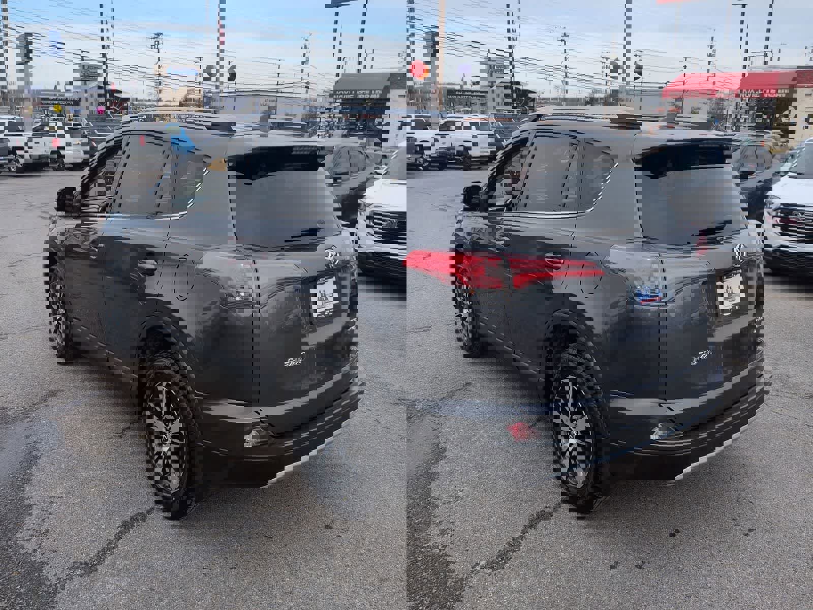 Used 2017 Toyota RAV4 XLE w/ All Weather Liner Package image 6
