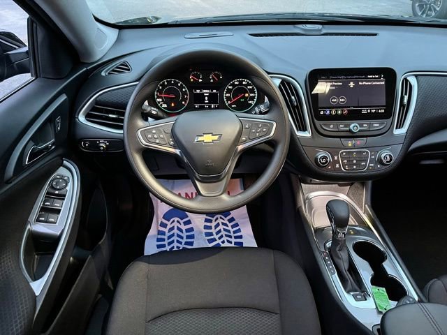 Used 2024 Chevrolet Malibu LT image 22