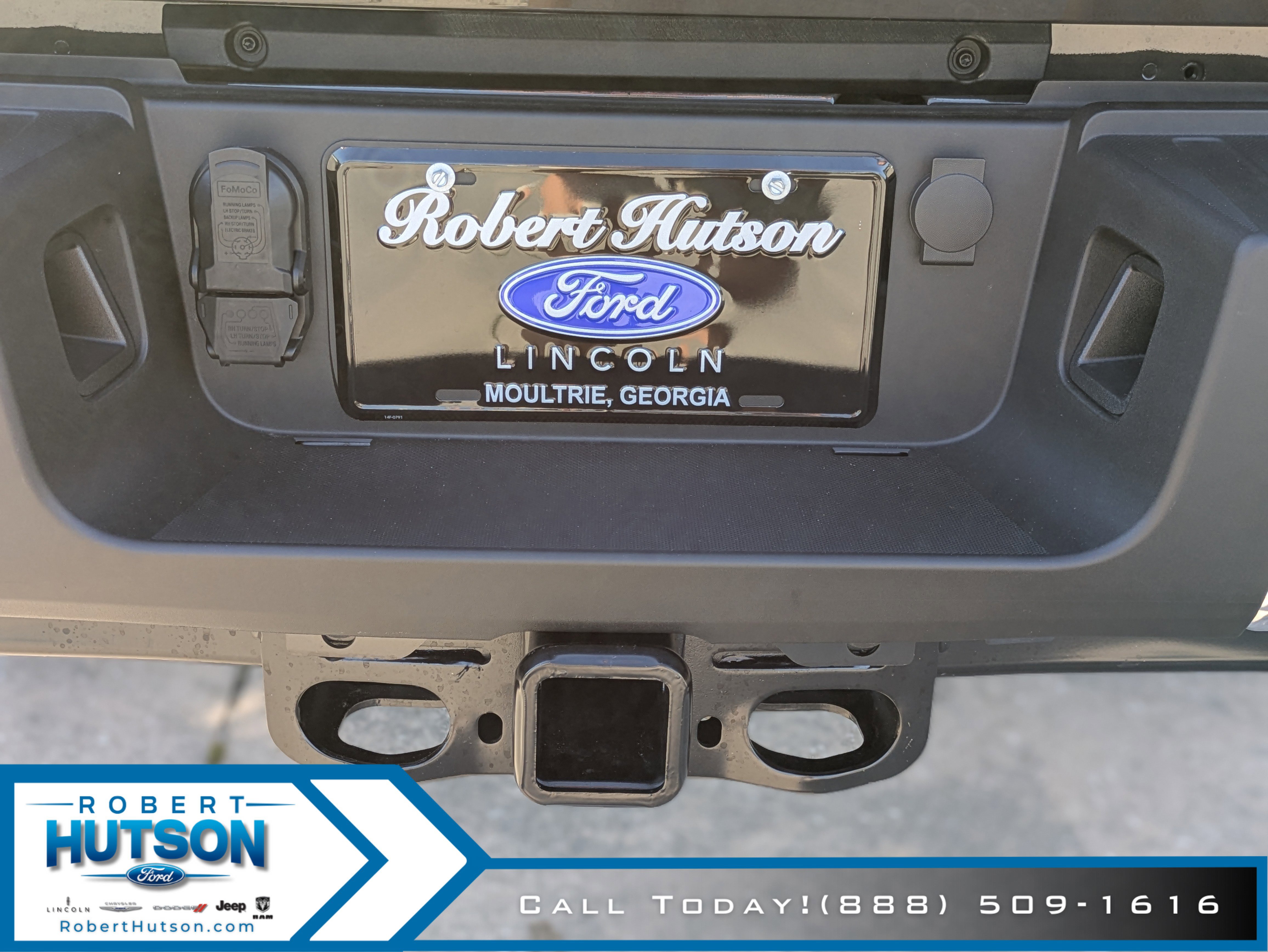 New 2025 Ford F350 XLT w/ FX4 Off-Road Package image 11