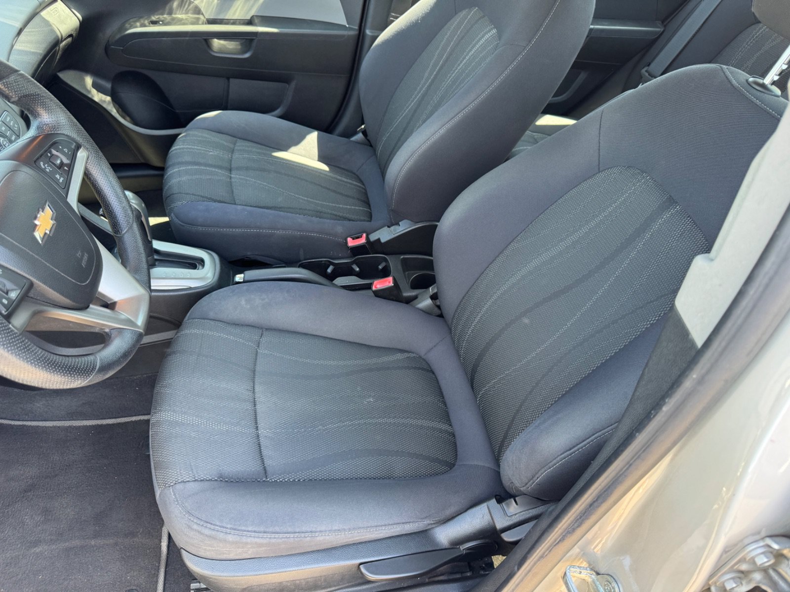 Used 2012 Chevrolet Sonic LT FWD image 9