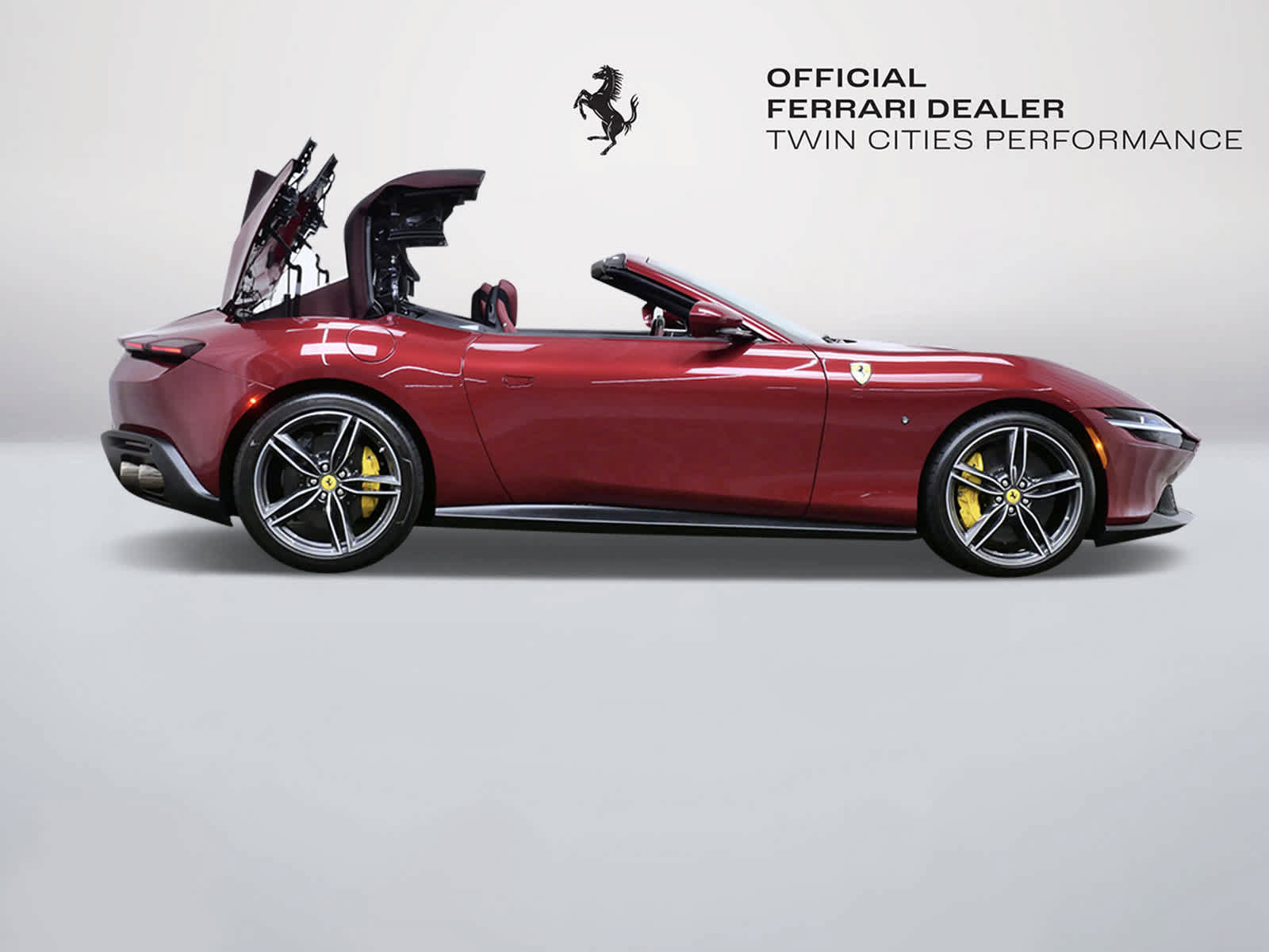 Certified 2025 Ferrari Roma Spider RWD image 8