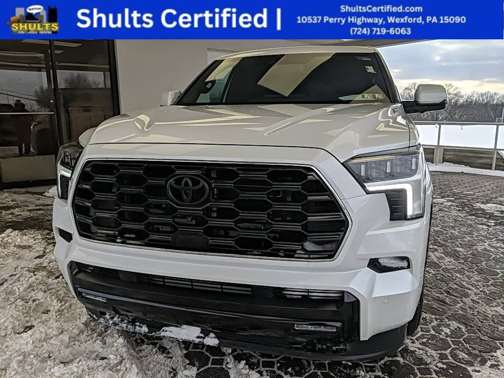 Used 2024 Toyota Sequoia Platinum image 1