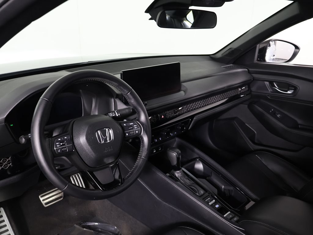 Used 2023 Honda Accord Sport image 27