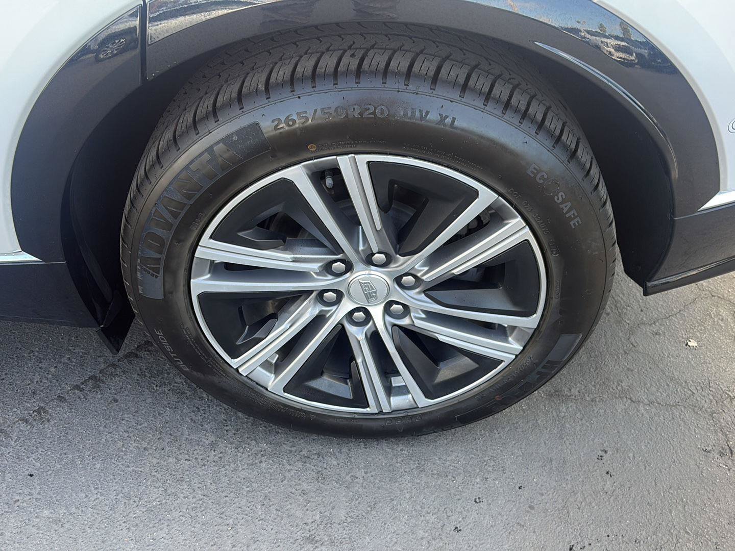 Used 2024 Cadillac Lyriq Luxury AWD/4WD image 46