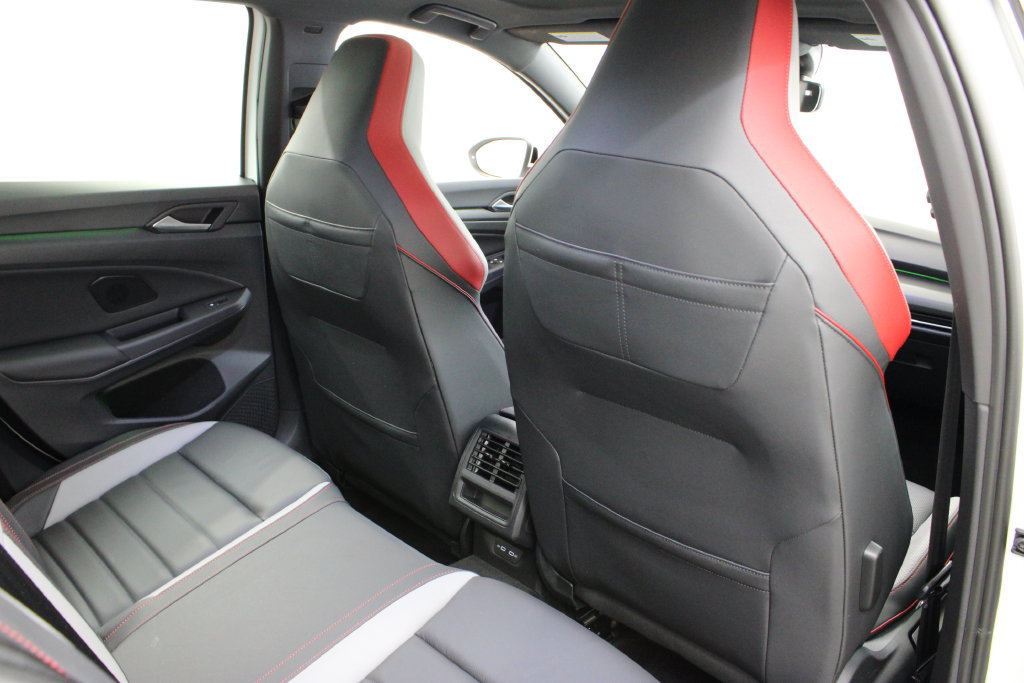 Certified 2023 Volkswagen GTI SE FWD image 21