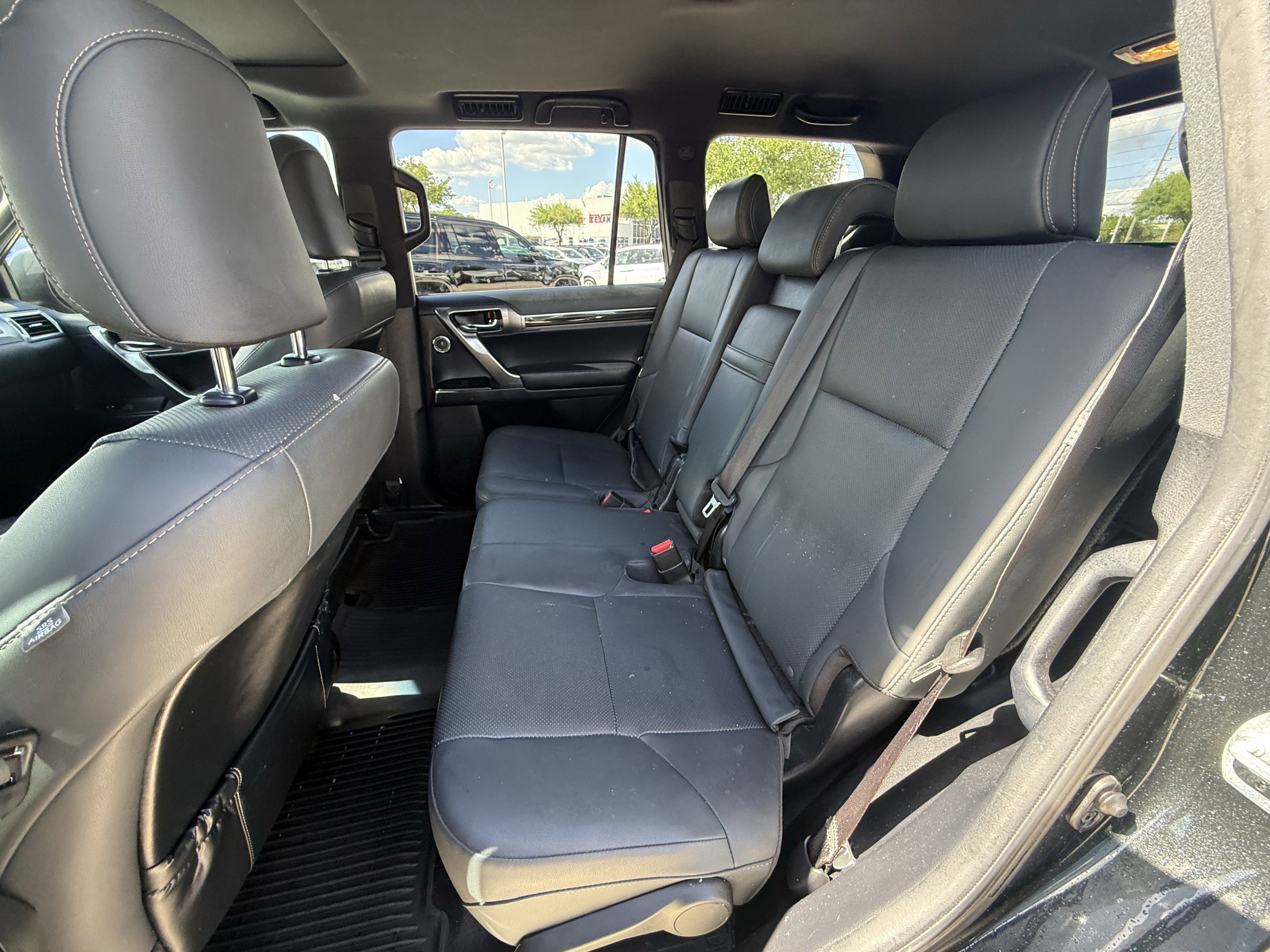 Used 2023 Lexus GX 460 Premium w/ Premium Plus Package image 30