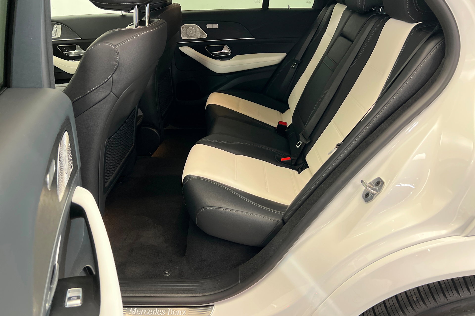 New 2026 Mercedes-Benz GLE 450 4MATIC image 21