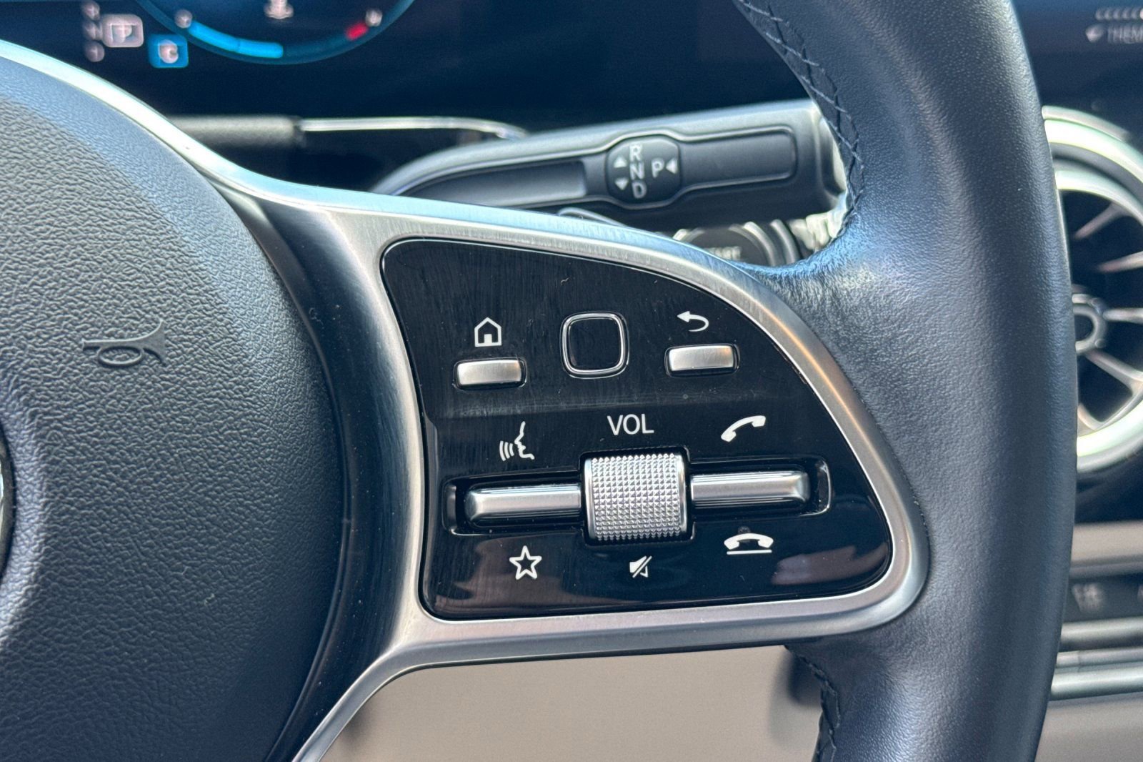 Certified 2023 Mercedes-Benz GLA 250 image 28