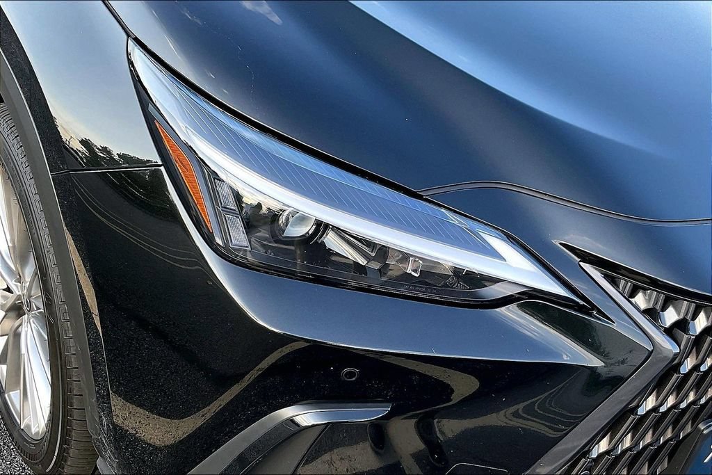 Used 2025 Lexus NX 350 AWD w/ Accessory Package (2T) image 32