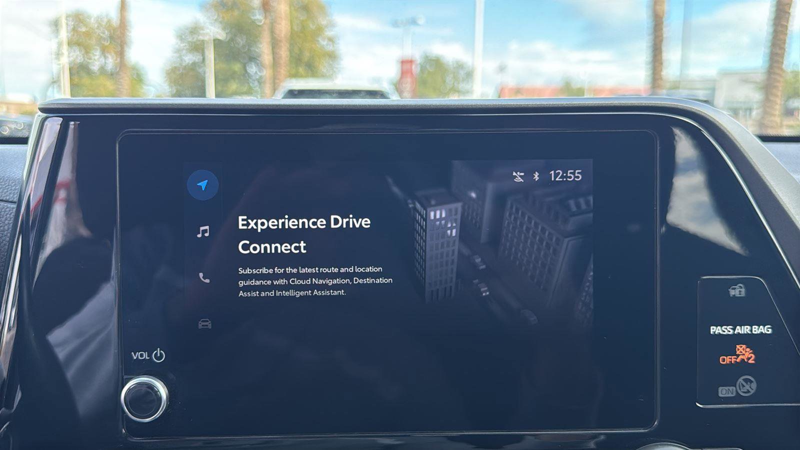 Certified 2023 Toyota Highlander LE image 19