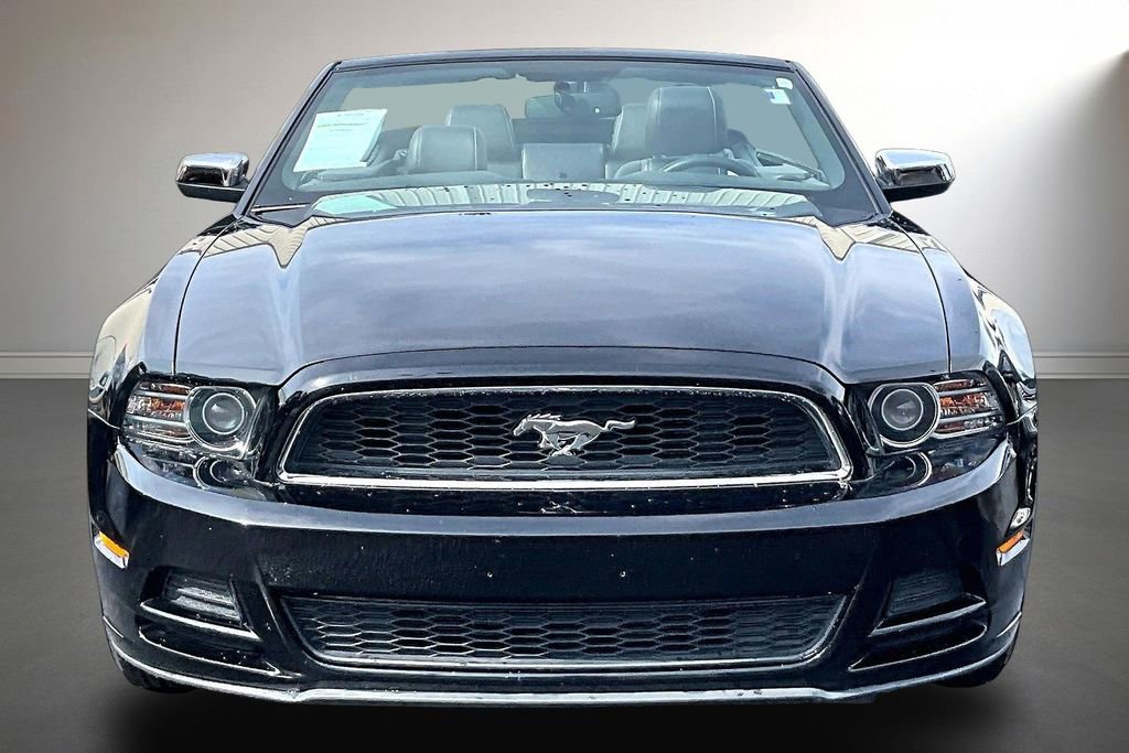 Used 2014 Ford Mustang Premium image 2