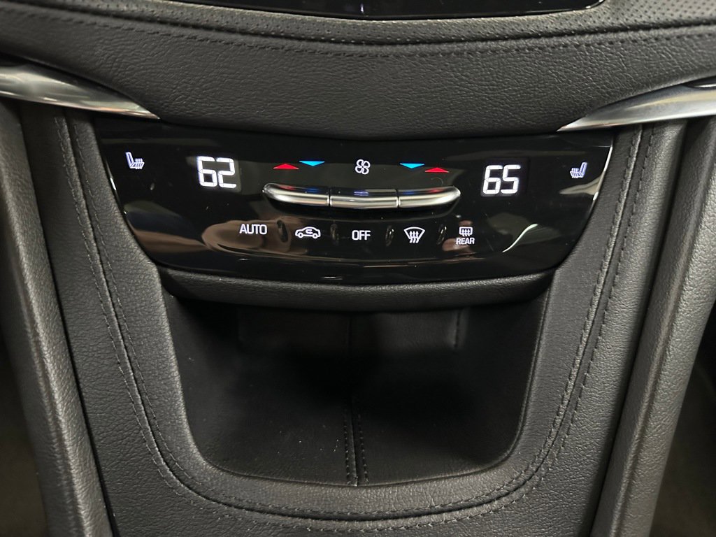 Certified 2022 Cadillac XT5 Premium Luxury w/ Technology Package image 22