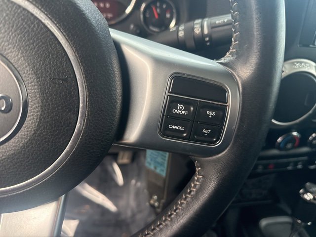 Used 2016 Jeep Wrangler Unlimited Rubicon image 20