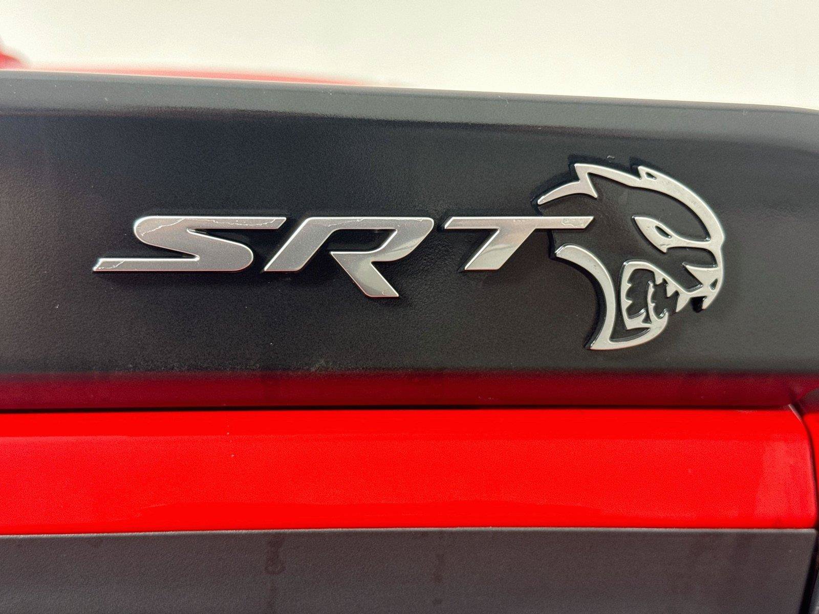 Used 2019 Dodge Challenger SRT Hellcat RWD image 32