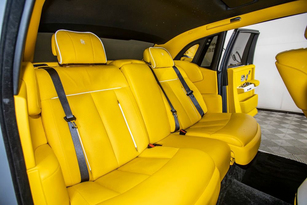 Used 2018 Rolls-Royce Phantom Sedan image 35