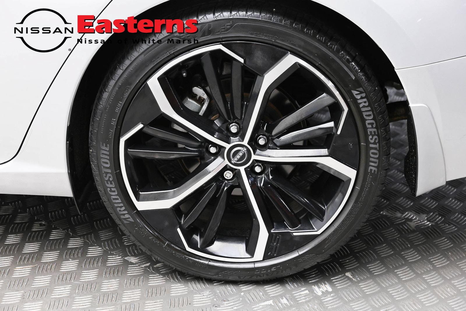 Used 2023 Nissan Altima 2.5 SR w/ SR Premium Package FWD image 8