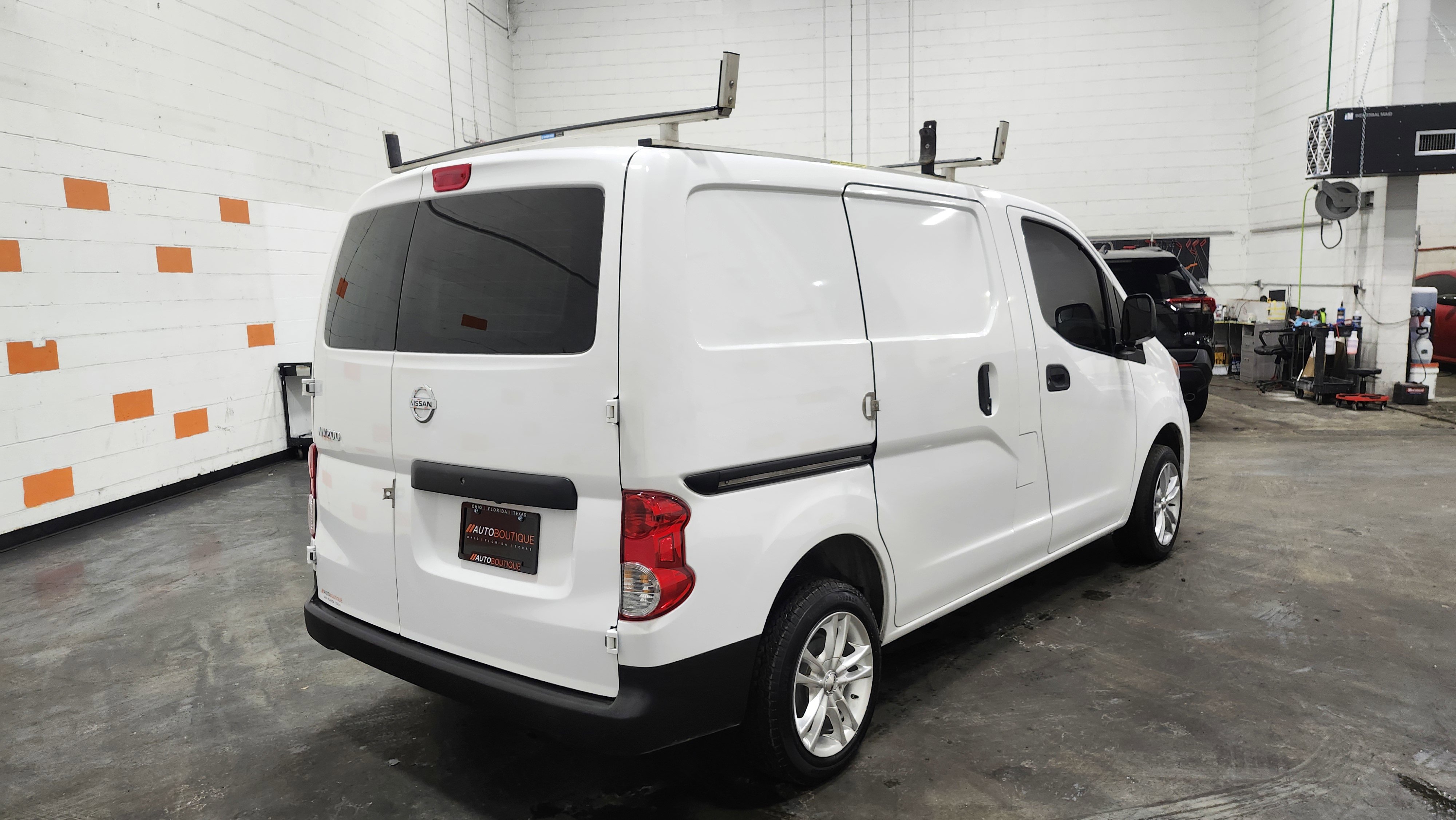 Used 2021 Nissan NV200 S w/ Back Door Glass Package image 15